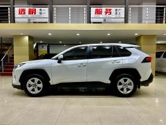 Toyota RAV4 2.0L CVT FWD Urban Edition - ფოტო 2