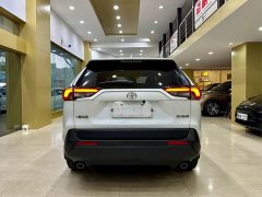 Toyota RAV4 2.0L CVT FWD Urban Edition - ფოტო 5