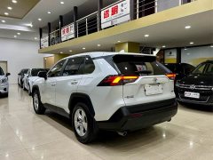 Toyota RAV4 2.0L CVT FWD Urban Edition - ფოტო 7