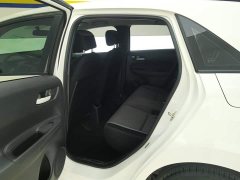 Honda Fit 1.5L CVT Trend Edition - фото 11