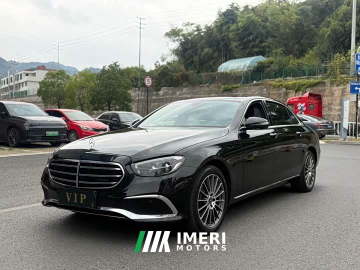 Mercedes-Benz E-Class E 260 L