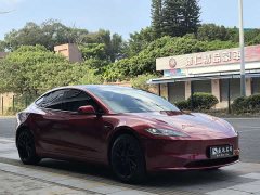 Tesla Model 3 Rear-Wheel Drive - ფოტო 3