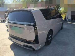 Li Auto MEGA Home Family Edition - ფოტო 9