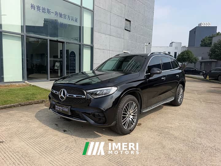 Mercedes-Benz GLC 300 L 4MATIC Dynamic 5-Seater