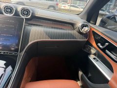 Mercedes-Benz GLC 300 L 4MATIC Dynamic 5-Seater - photo 19
