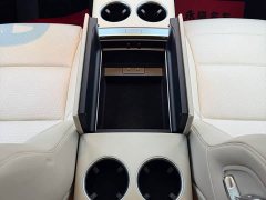 Li Auto Li Xiang MEGA Ultra - ფოტო 17