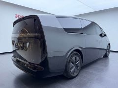 Li Auto Li Xiang MEGA Ultra - ფოტო 4