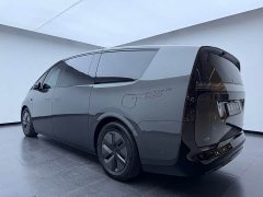 Li Auto Li Xiang MEGA Ultra - ფოტო 6