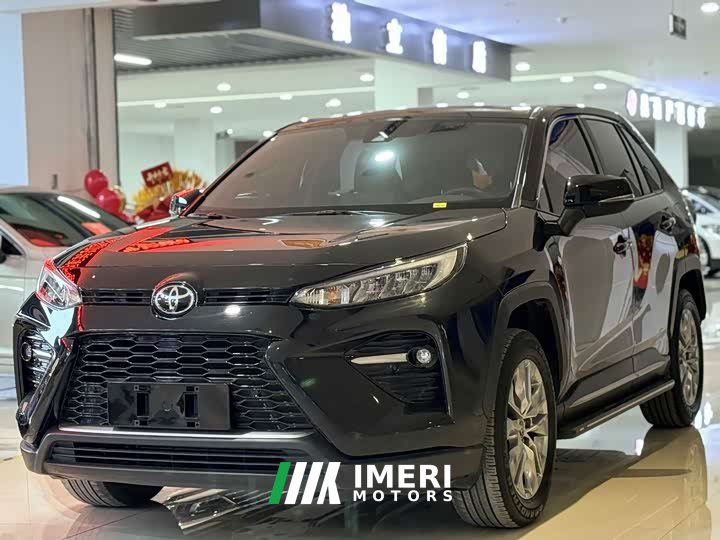 Toyota Vland 2.0L CVT AWD Luxury - car from China