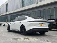NIO ET5 75kWh - фото 8