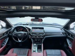 Honda Yingshipai Sharp Hybrid 2.0L Pure Elegance Edition - фото 6