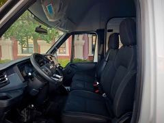 JMC 2.0T Manual Mid-wheelbase Mid-roof Commercial Multi-purpose Passenger Vehicle 7-seater - ფოტო 8