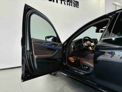 BMW 5 Series Facelift 525Li M Sport Package - фото 11