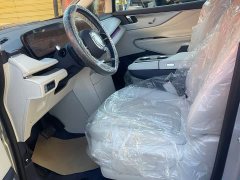 Buick GL8 Luxe Premium Edition - ფოტო 9
