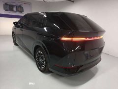XPeng X9 Pure Electric 740 Extended Range Max - ფოტო 6