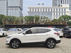Nissan Qashqai 2.0L CVT XV Premium Luxury - photo 3