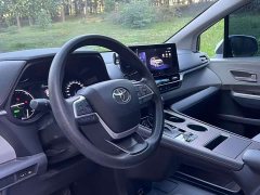 Toyota Sienna 2.5L Hybrid Comfort Edition - ფოტო 2