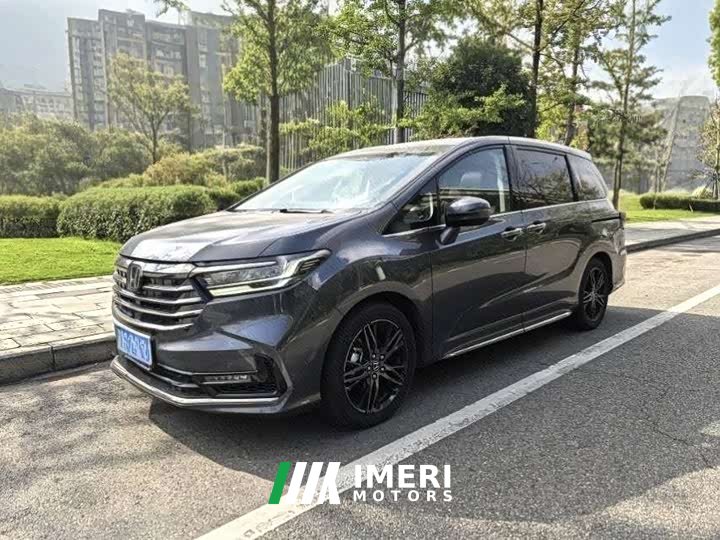 Honda Odyssey 2.0L e:HEV Sharp Radiance Edition - ავტომობილი ჩინეთიდან
