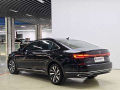 Volkswagen Passat 330TSI Luxury - photo 5