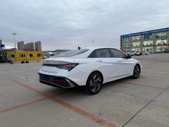 Hyundai Elantra 1.5L CVT GLX Elite - фото 4