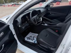 Hyundai Elantra 1.5L CVT GLX Elite - фото 7