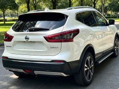 Nissan Qashqai 2.0L CVT Luxury - photo 3