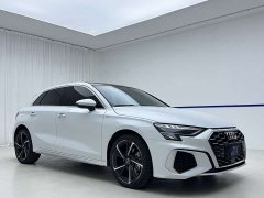 Audi A3 Facelift Sportback 35 TFSI Fashion Sport - ფოტო 3