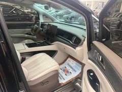Denza D9 DM-i 970 AWD Premium Edition - ფოტო 4
