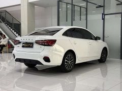 SAIC Roewe i5 Facelift 1.5L CVT Starlight Edition - ფოტო 9