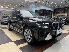 BMW X7 xDrive40i Premier Luxury Package - ფოტო 3