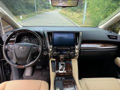 Toyota Alphard Hybrid 2.5L Luxury - фото 6