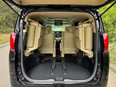 Toyota Alphard Hybrid 2.5L Luxury - фото 9