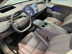 XPeng GX Extended Range 1585 AWD Ultra SE - photo 8