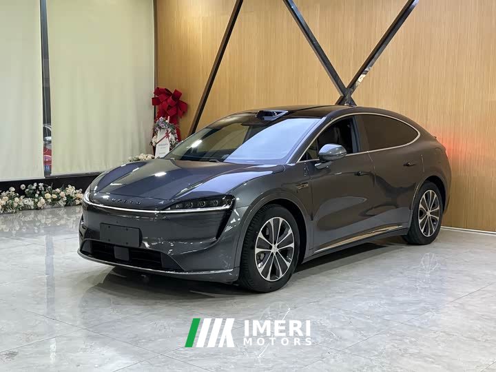 Luxeed Zhiji R7 Extended Range 251km Max - ავტომობილი ჩინეთიდან