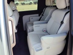 Li Auto Li Xiang MEGA Ultra - ფოტო 11