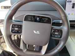 Li Auto Li Xiang MEGA Ultra - ფოტო 15
