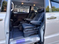 Honda Odyssey 2.0L e:HEV Sharp Comfort Edition - ფოტო 7