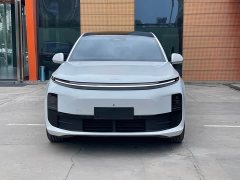 Li Auto L6 Pro - ფოტო 2