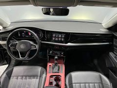 Volkswagen Passat 330TSI Elite - ფოტო 10