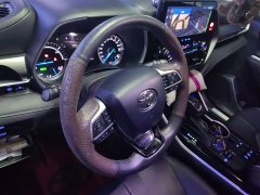 Toyota Highlander Hybrid 2.5L AWD Premium 7-Seater - фото 15