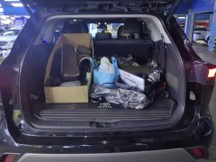 Toyota Highlander Hybrid 2.5L AWD Premium 7-Seater - фото 4