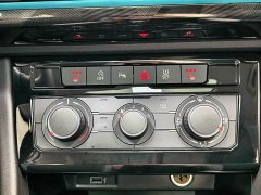 Volkswagen Jetta VS5 280TSI Automatic Gloss Deluxe Edition - photo 13