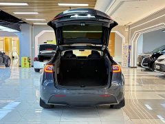 Tesla Model Y Rear-Wheel Drive - ფოტო 18