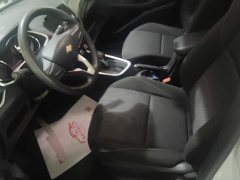 Chevrolet Cruze 325T Automatic Joyful Edition - ფოტო 9