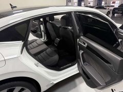 Volkswagen CC 380TSI Eye-Catching Edition - фото 11