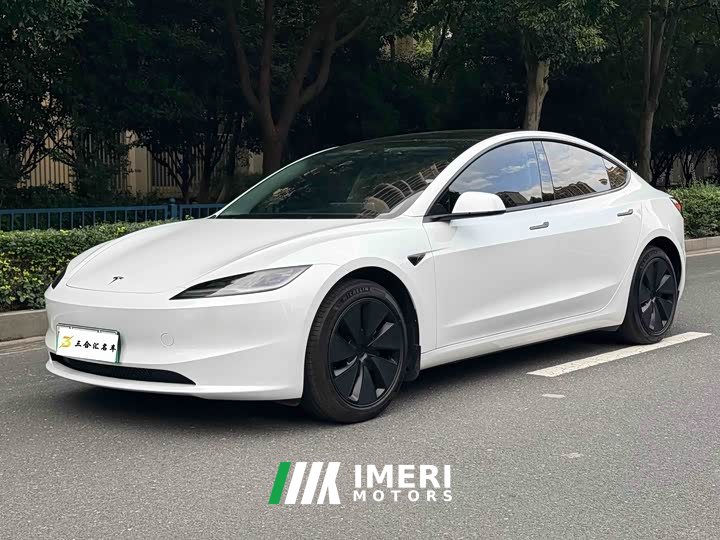 Tesla Model 3 Rear-Wheel Drive - ავტომობილი ჩინეთიდან