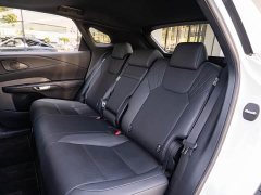 Lexus RX 350h FWD Pleasure Edition - фото 12