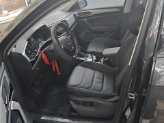 Volkswagen Taos 330TSI FWD Luxury Smart Connected Edition - фото 9