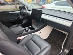 Tesla Model Y Long Range All-Wheel Drive - ფოტო 13