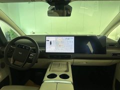 Li Auto Li Xiang MEGA Ultra - ფოტო 7